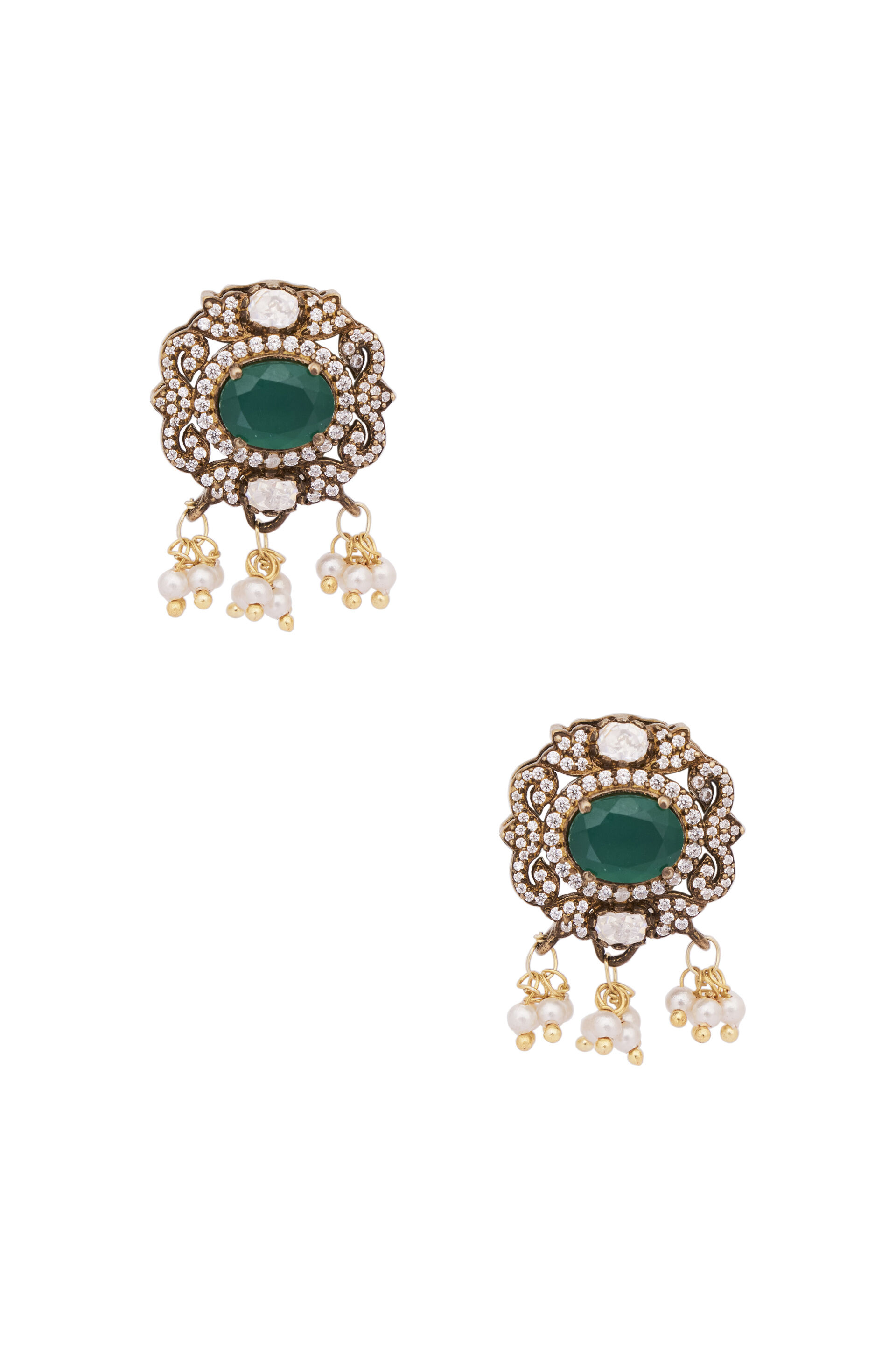 Nazarah Studs