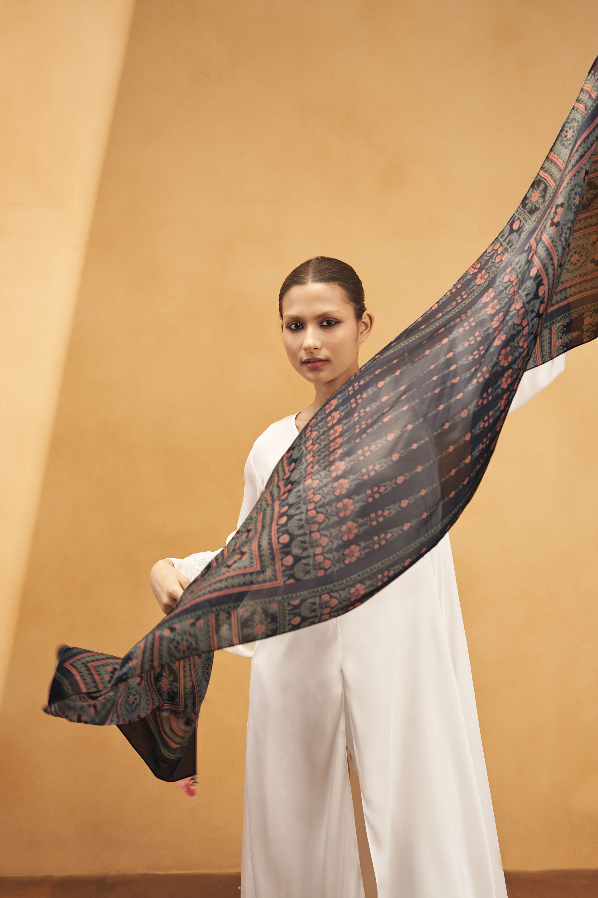 Branded on sale scarves online