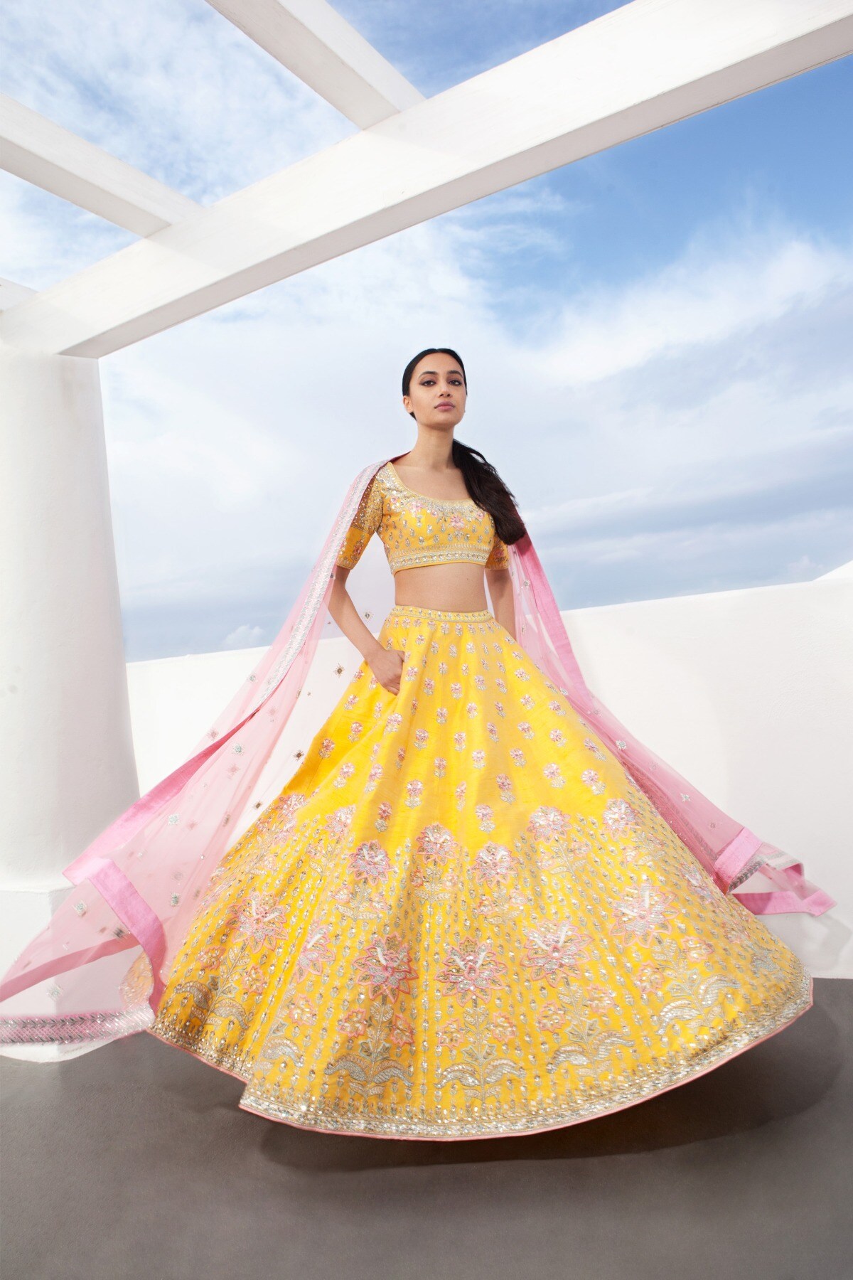 Anatola Lehenga