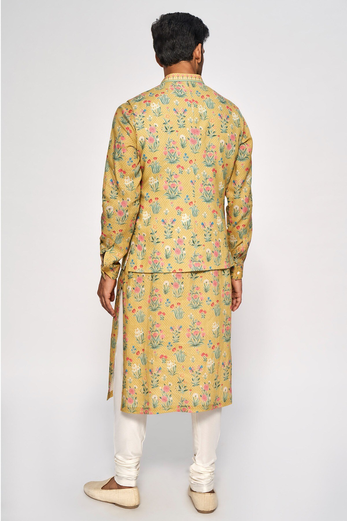 3 - Jihan Bandi – Mustard, image 3