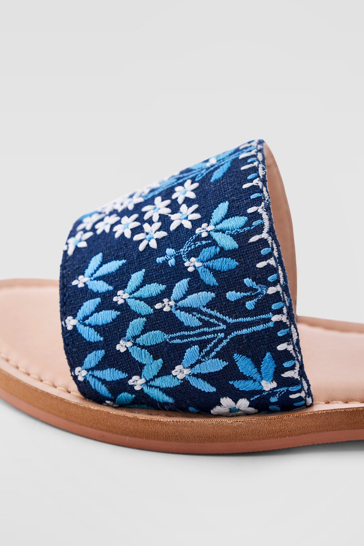 Navy blue hotsell sliders womens