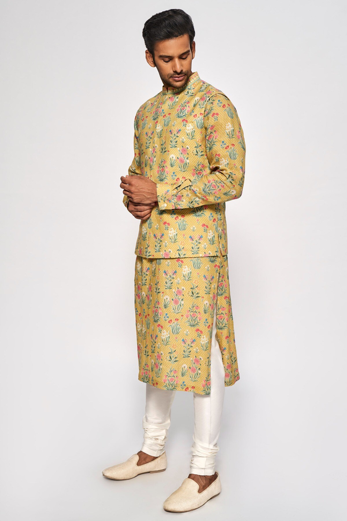 2 - Jihan Bandi – Mustard, image 2