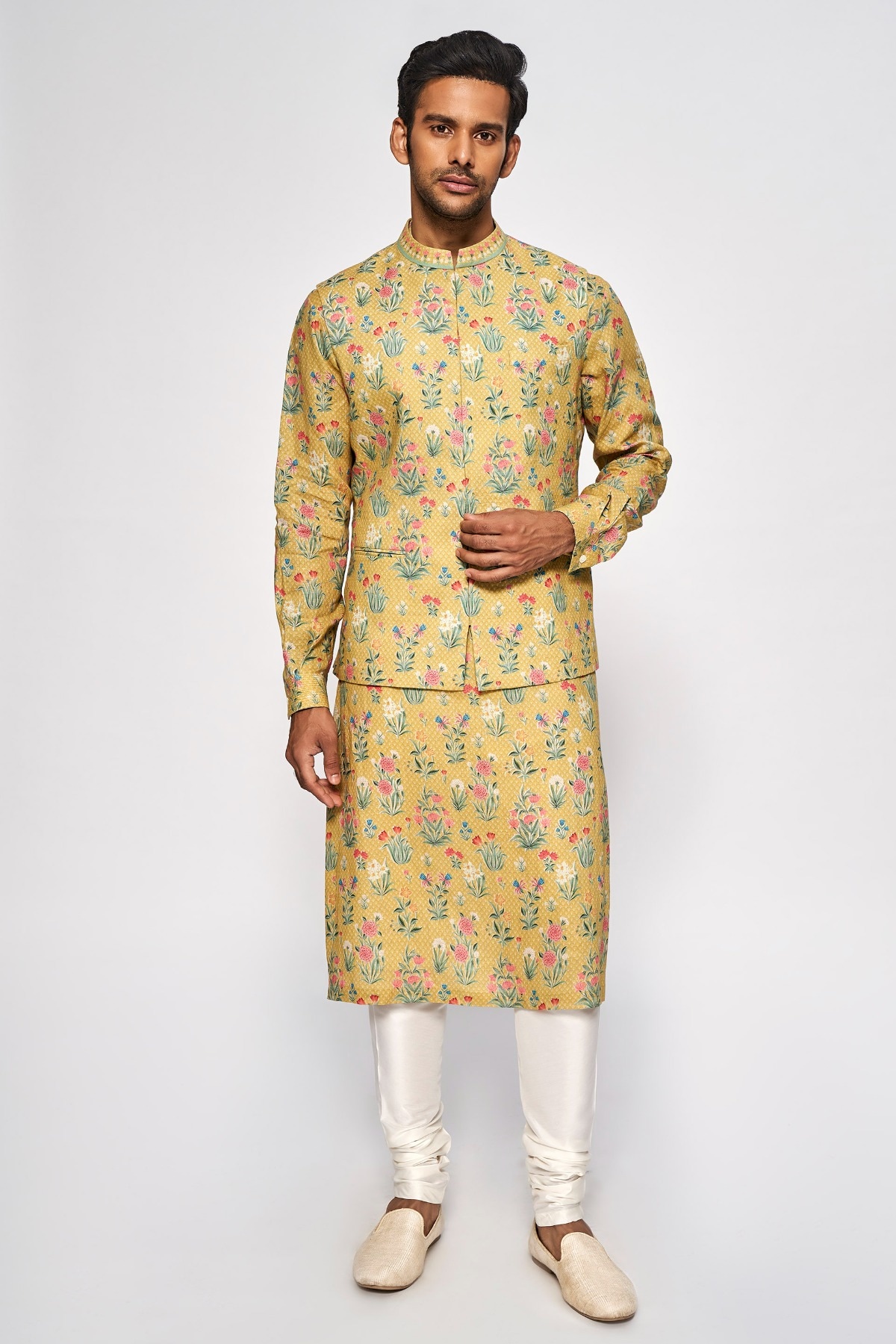 1 - Jihan Bandi – Mustard, image 1